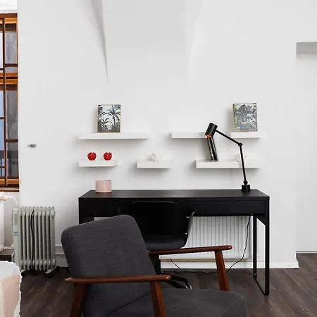 Alzbetina Old Town Apartment *